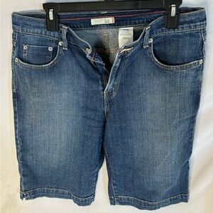 Levi's Blue Jean Shorts Medium‎ Wash
